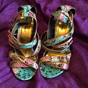 Women’s fashion heels